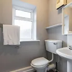 アパート Fully Refurb Apartment3 1st Floor ドロイダ