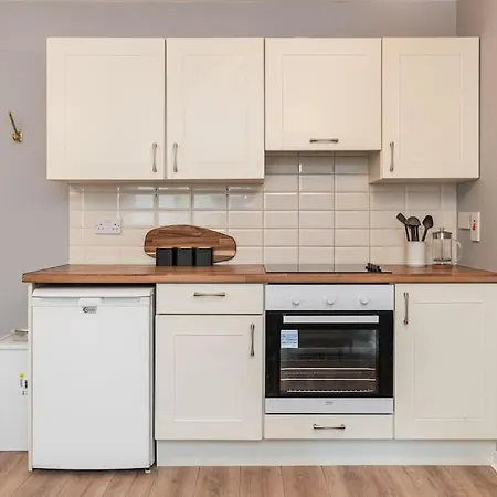 Fully Refurb Apartment3 1st Floor Drogheda