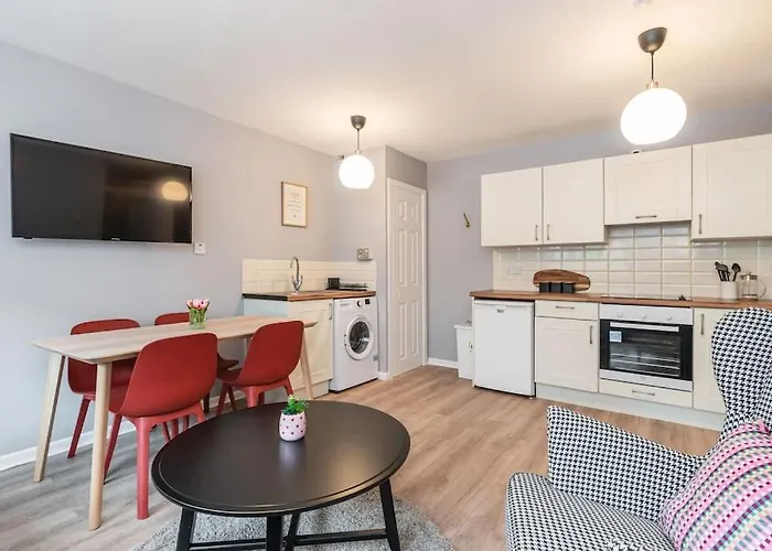 公寓 Fully Refurb Apartment3 1st Floor