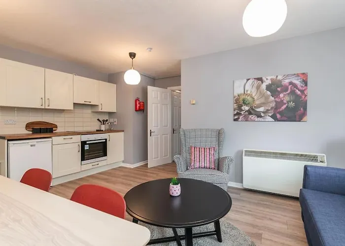 Fully Refurb Apartment3 1st Floor 公寓 *